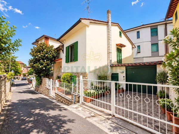 casa indipendente in vendita a Castelfiorentino