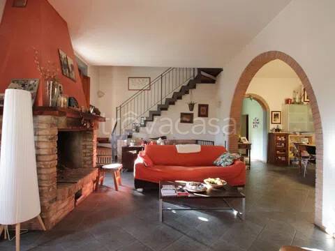 casa indipendente in vendita a Castelfiorentino