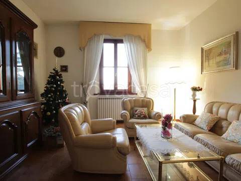 appartamento in vendita a Castelfiorentino in zona Castelnuovo d'Elsa
