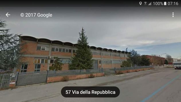 locale commerciale in vendita a Cerreto Guidi in zona Stabbia