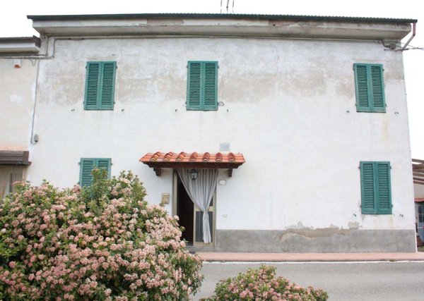 intera palazzina in vendita a Cerreto Guidi in zona Lazzeretto