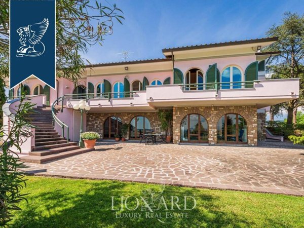 casa indipendente in vendita a Cerreto Guidi