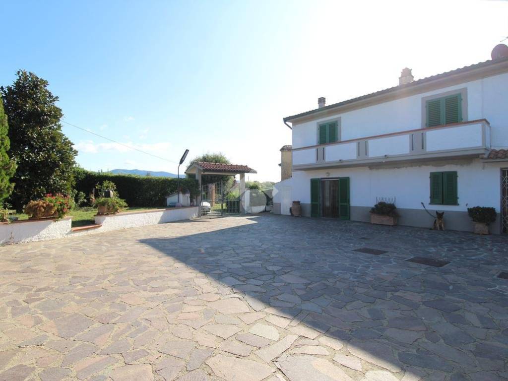 casa indipendente in vendita a Cerreto Guidi in zona Lazzeretto