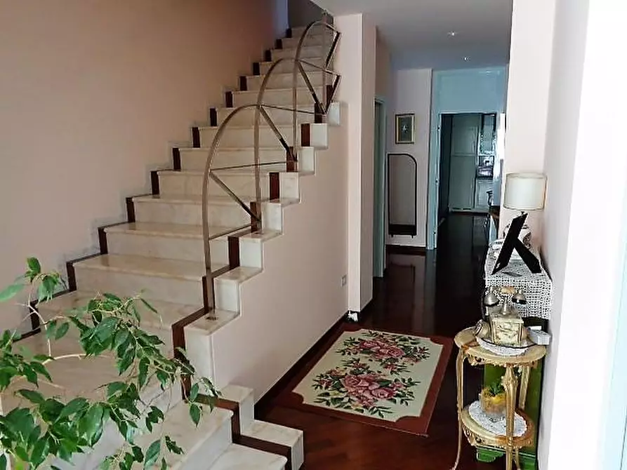 casa indipendente in vendita a Cerreto Guidi in zona Bassa