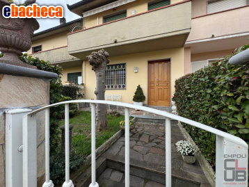 casa indipendente in vendita a Cerreto Guidi