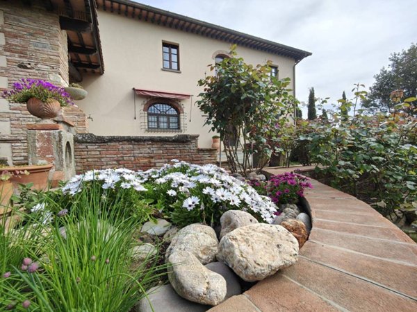 casa indipendente in vendita a Cerreto Guidi