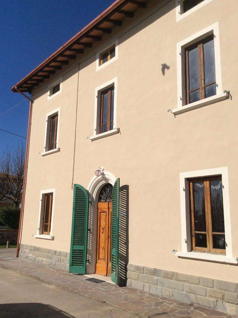 intera palazzina in vendita a Cerreto Guidi