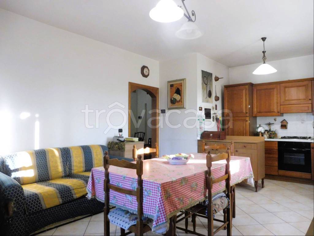 casa indipendente in vendita a Cerreto Guidi in zona Bassa