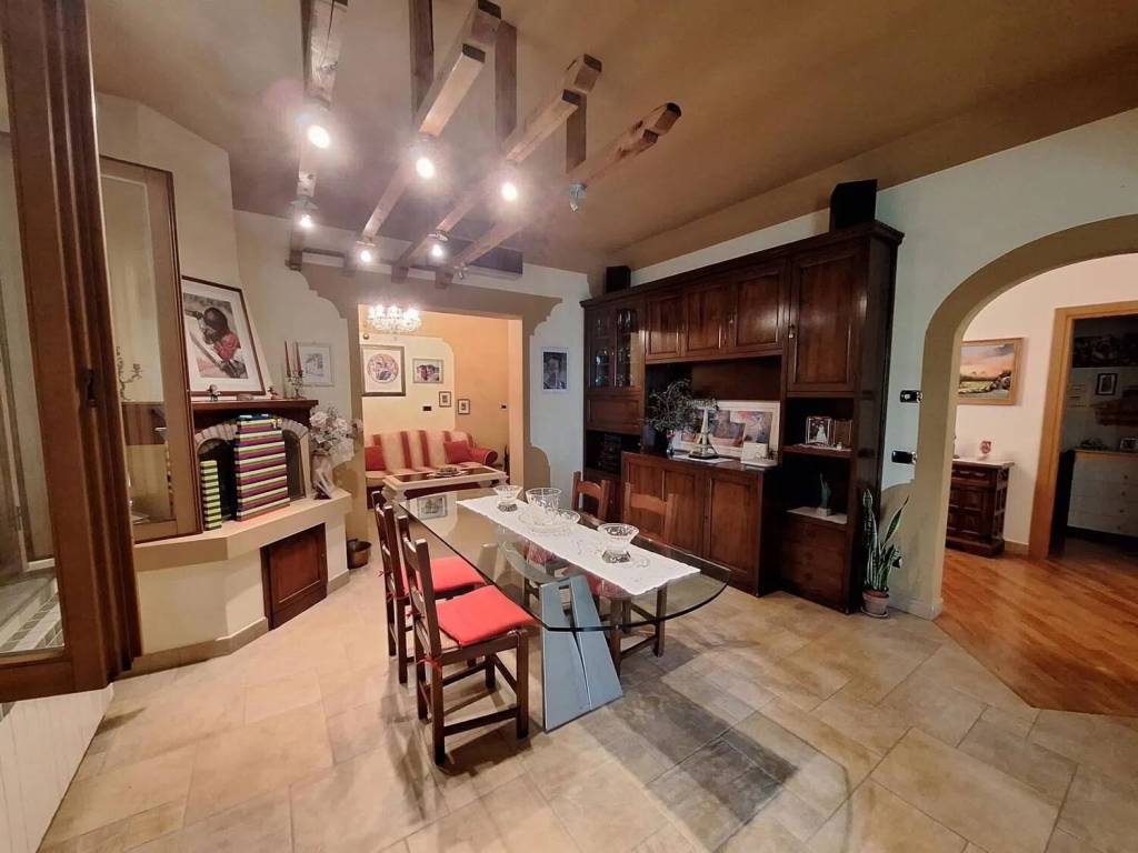 casa indipendente in vendita a Cerreto Guidi