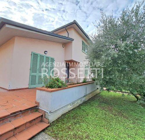 casa indipendente in vendita a Cerreto Guidi