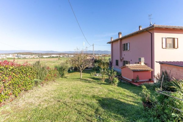 casa indipendente in vendita a Cerreto Guidi