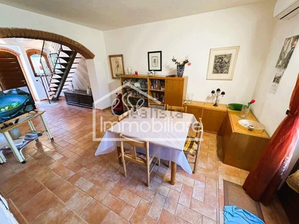 casa indipendente in vendita a Cerreto Guidi