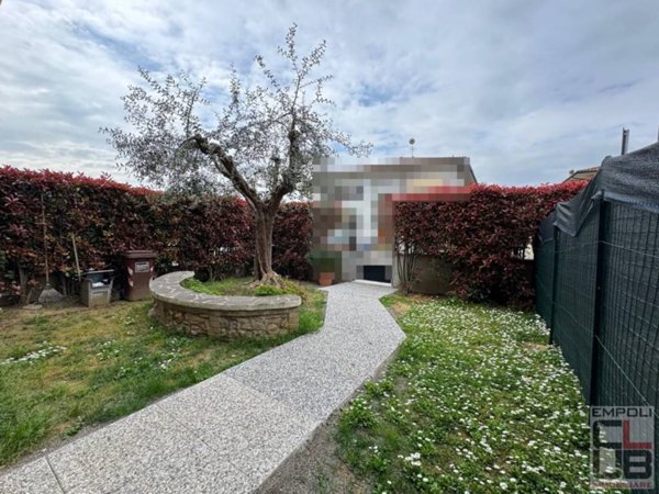 casa indipendente in vendita a Cerreto Guidi in zona Stabbia
