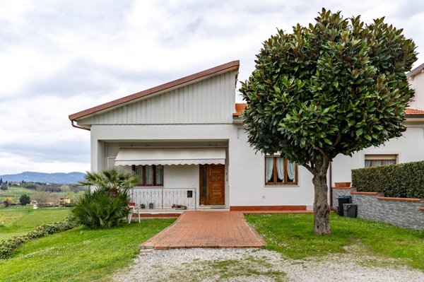 casa indipendente in vendita a Cerreto Guidi