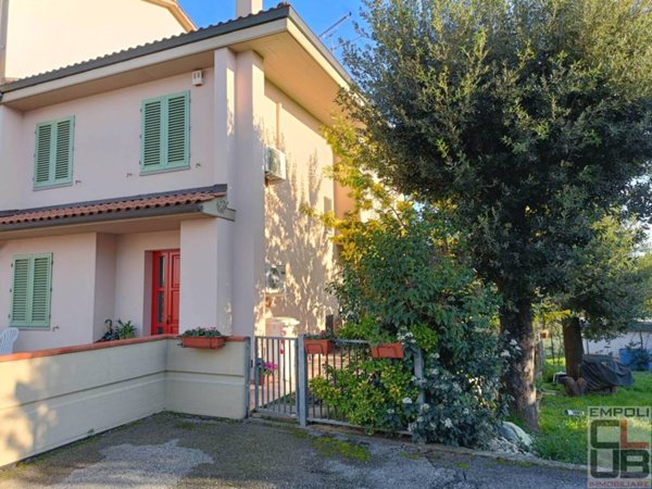 casa indipendente in vendita a Cerreto Guidi