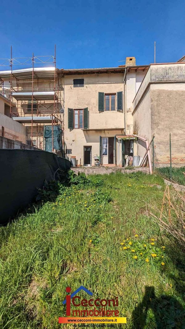 intera palazzina in vendita a Cerreto Guidi