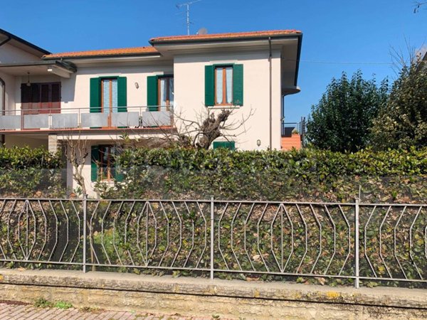 casa indipendente in vendita a Cerreto Guidi in zona Bassa