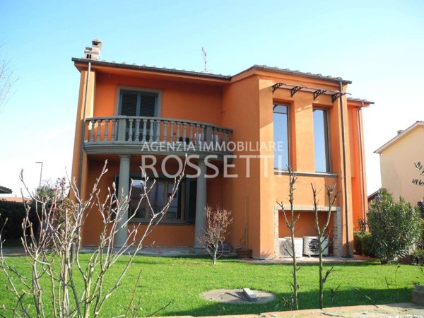 casa indipendente in vendita a Cerreto Guidi