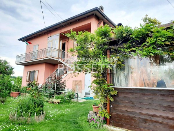 casa indipendente in vendita a Cerreto Guidi in zona Lazzeretto
