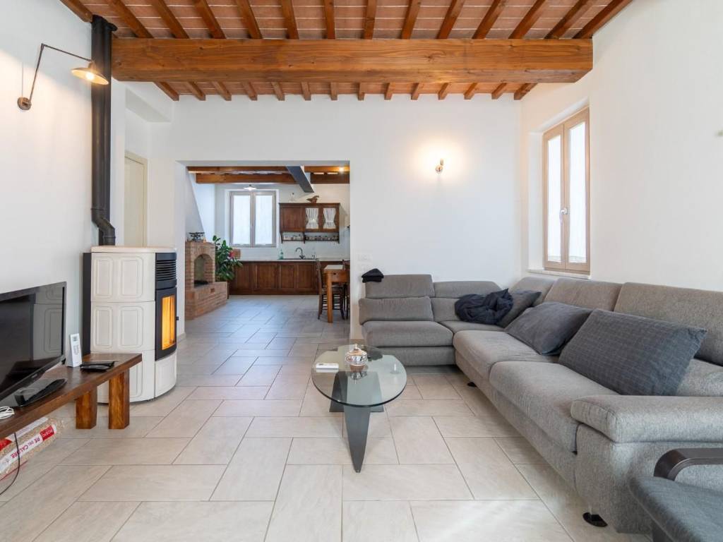 casa indipendente in vendita a Cerreto Guidi