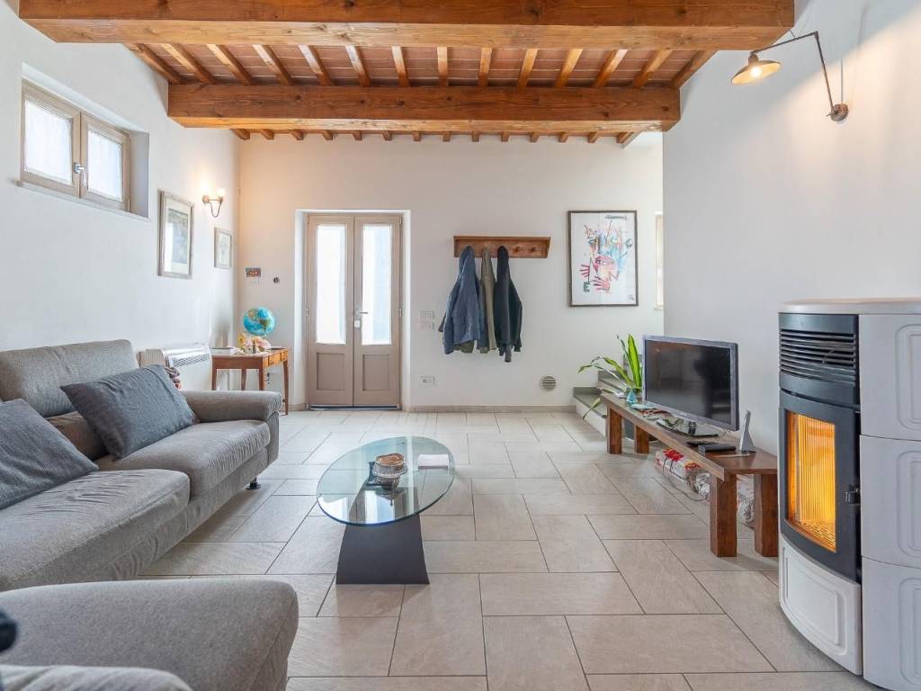 casa indipendente in vendita a Cerreto Guidi