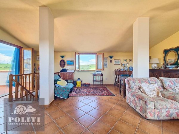 casa indipendente in vendita a Cerreto Guidi in zona Bassa