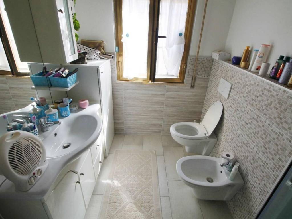casa indipendente in vendita a Cerreto Guidi
