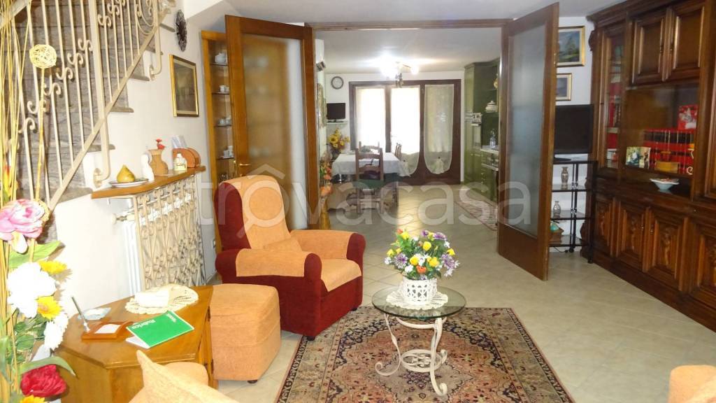 casa indipendente in vendita a Cerreto Guidi in zona Corliano