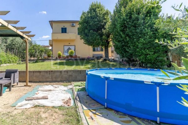 casa indipendente in vendita a Cerreto Guidi