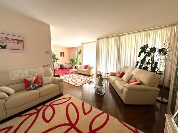 casa indipendente in vendita a Cerreto Guidi