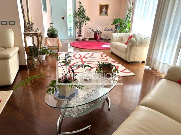 casa indipendente in vendita a Cerreto Guidi