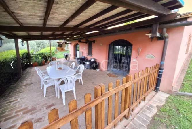 casa indipendente in vendita a Cerreto Guidi