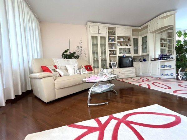 casa indipendente in vendita a Cerreto Guidi in zona Bassa