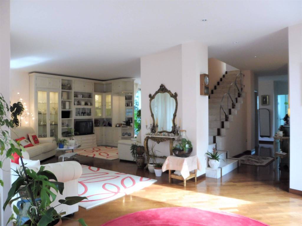 casa indipendente in vendita a Cerreto Guidi in zona Bassa
