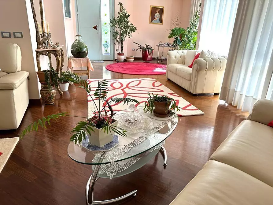 casa indipendente in vendita a Cerreto Guidi