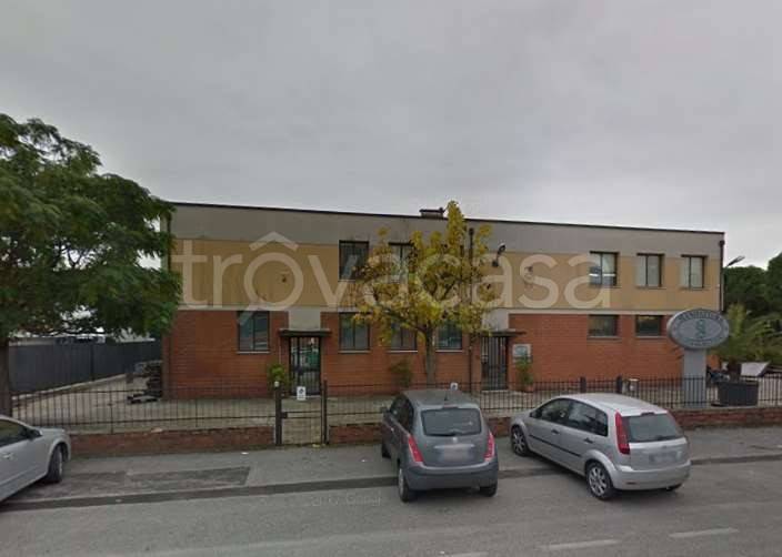 locale di sgombero in vendita a Cerreto Guidi