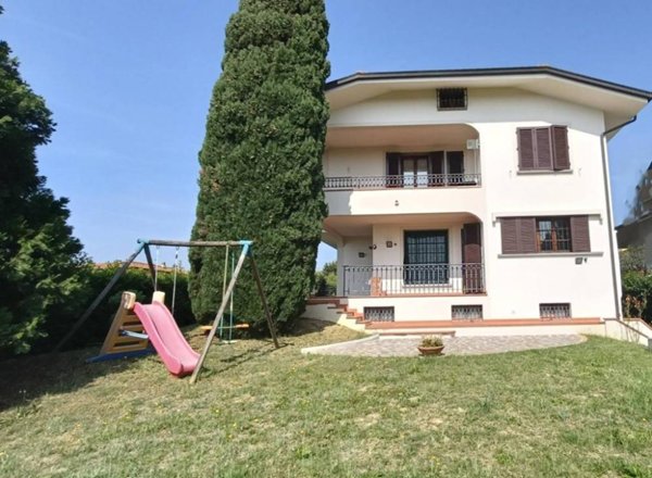 casa indipendente in vendita a Cerreto Guidi