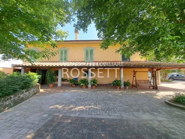 casa indipendente in vendita a Cerreto Guidi