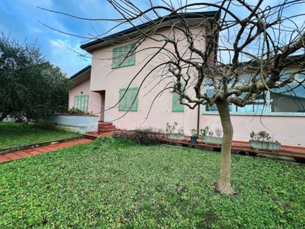 casa indipendente in vendita a Cerreto Guidi