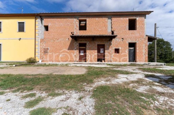 casa indipendente in vendita a Cerreto Guidi in zona Stabbia