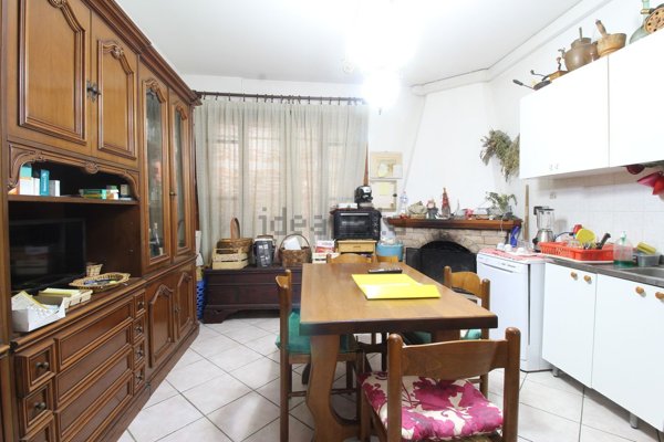 casa indipendente in vendita a Cerreto Guidi in zona Stabbia