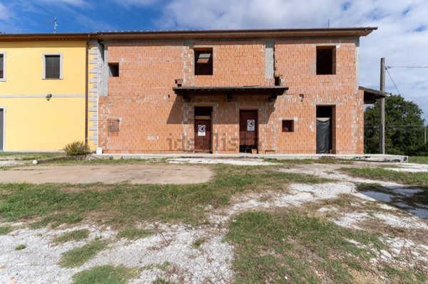 casa indipendente in vendita a Cerreto Guidi