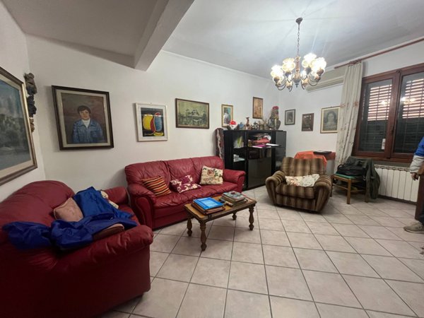 casa indipendente in vendita a Cerreto Guidi in zona Stabbia