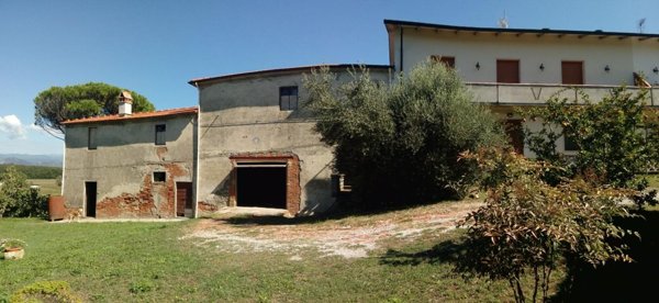 casa indipendente in vendita a Cerreto Guidi