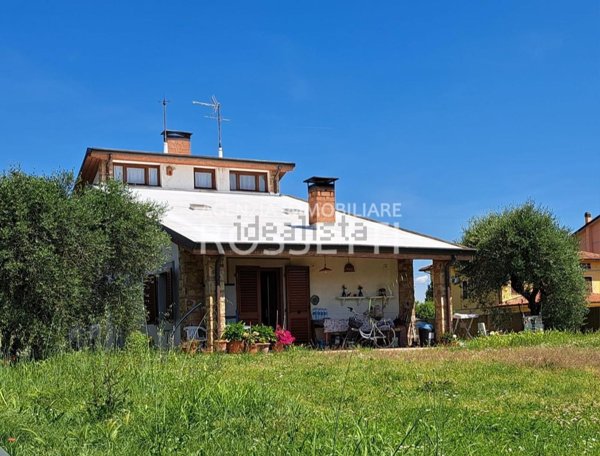 casa indipendente in vendita a Cerreto Guidi in zona Stabbia