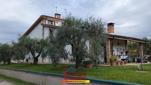 casa indipendente in vendita a Cerreto Guidi in zona Stabbia
