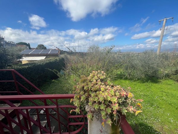 casa indipendente in vendita a Cerreto Guidi