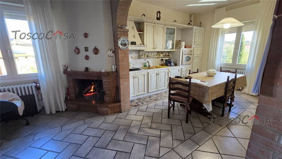 casa indipendente in vendita a Cerreto Guidi in zona Stabbia