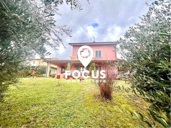 casa indipendente in vendita a Cerreto Guidi