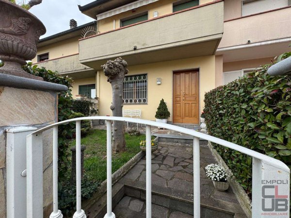 intera palazzina in vendita a Cerreto Guidi